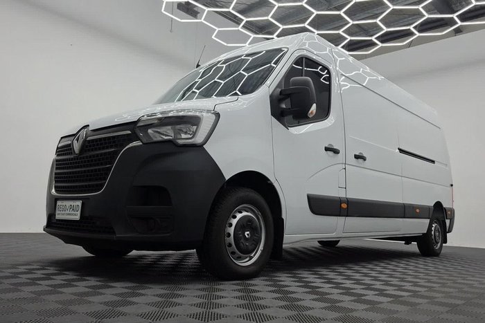 2020 Renault Master