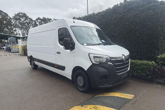 2020 Renault Master