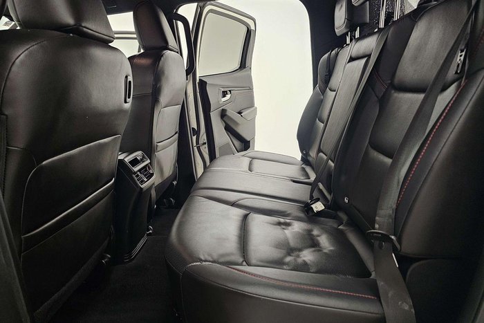 2022 Isuzu D-MAX X-TERRAIN MY22 4X4 Dual Range Marble White