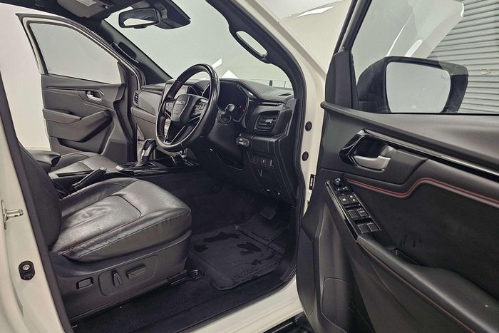 2022 Isuzu D-MAX X-TERRAIN MY22 4X4 Dual Range Marble White