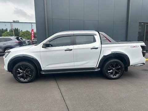 2023 Isuzu D-MAX X-TERRAIN