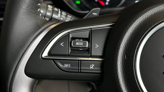 2026 Suzuki Swift Hybrid GLX UZ Premium Silver