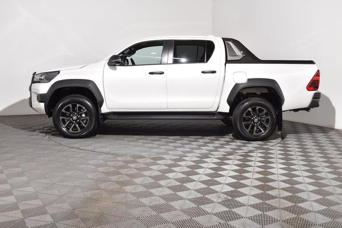 2024 Toyota Hilux Rogue 48V
