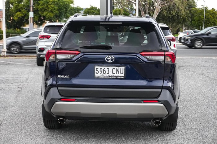 2022 Toyota RAV4 GXL
