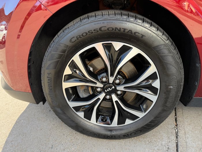 2023 Kia Carnival Si