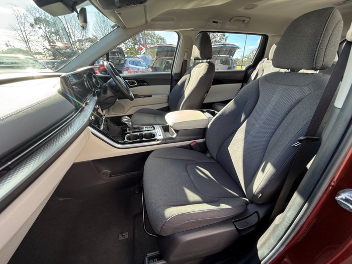 2023 Kia Carnival Si
