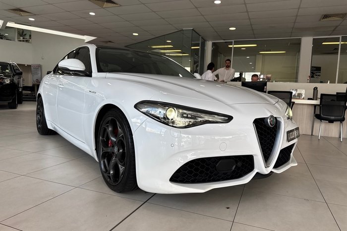 2017 Alfa Romeo Giulia Veloce