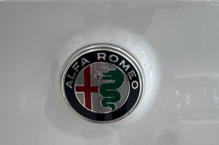 2017 Alfa Romeo Giulia Veloce