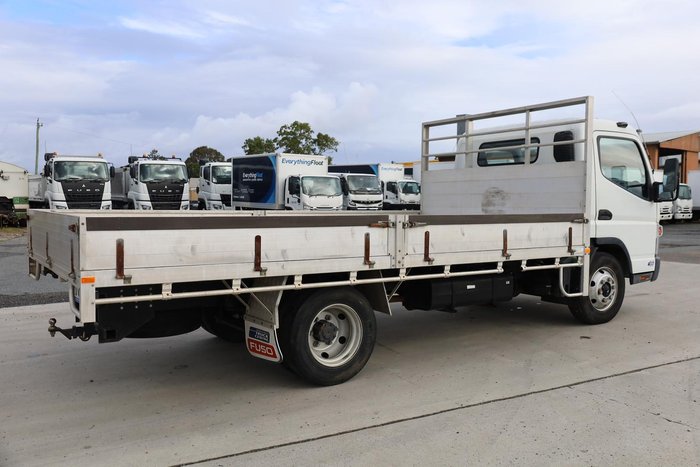 2014 Fuso Canter 815
