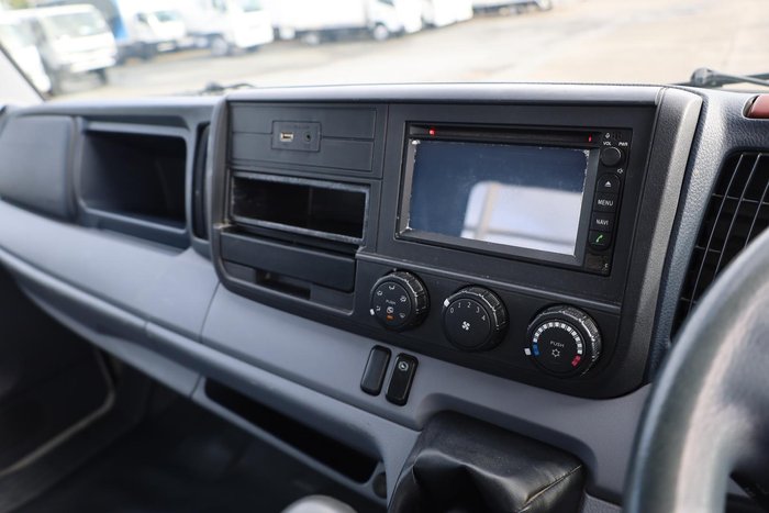 2014 Fuso Canter 815
