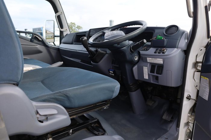 2014 Fuso Canter 815