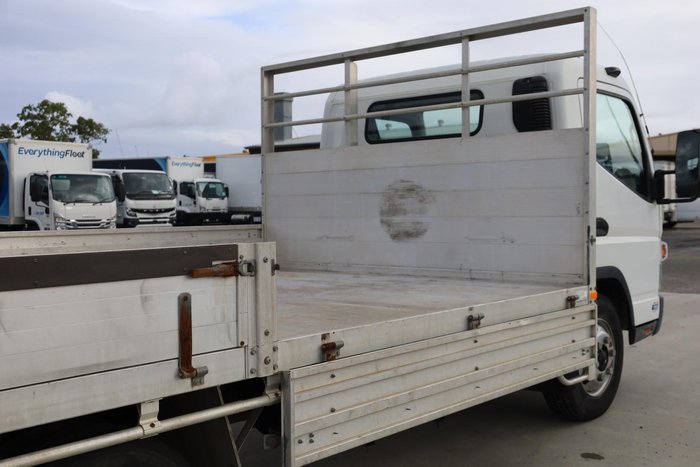 2014 Fuso Canter 815