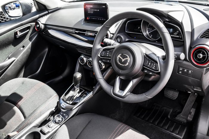 2026 Mazda 2 G15 Evolve