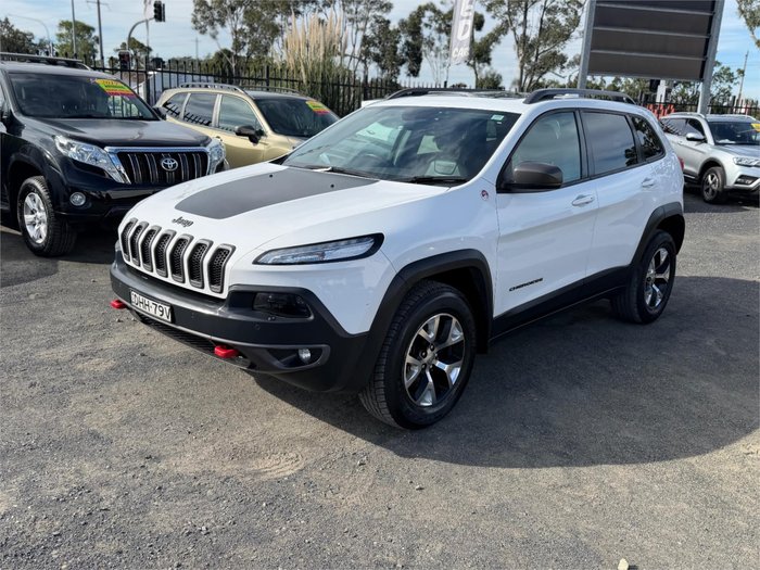 2015 JEEP CHEROKEE TRAILHAWK (4x4)