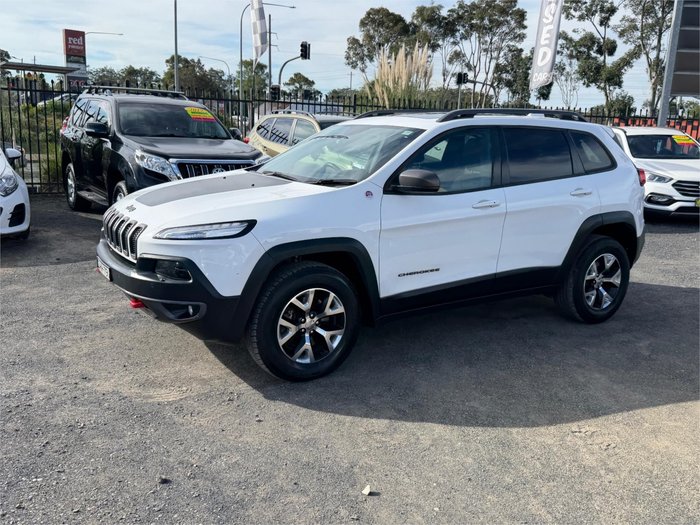 2015 JEEP CHEROKEE TRAILHAWK (4x4)