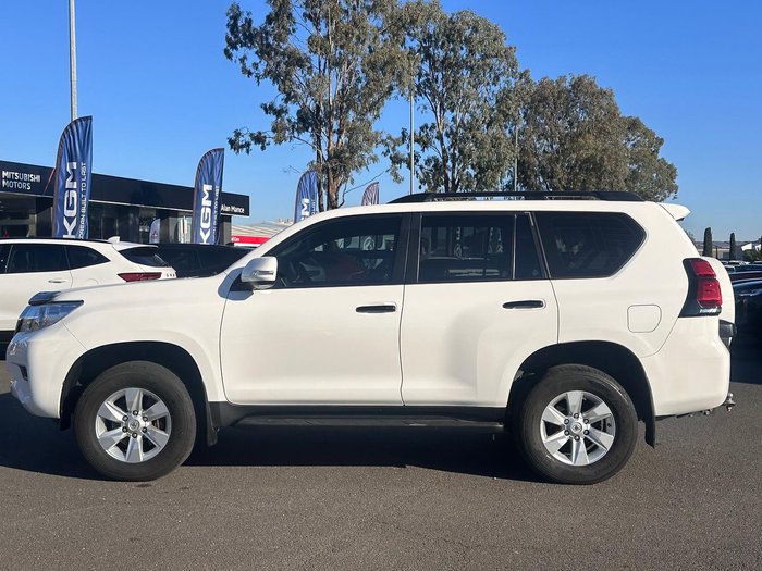 2022 Toyota Landcruiser Prado GX