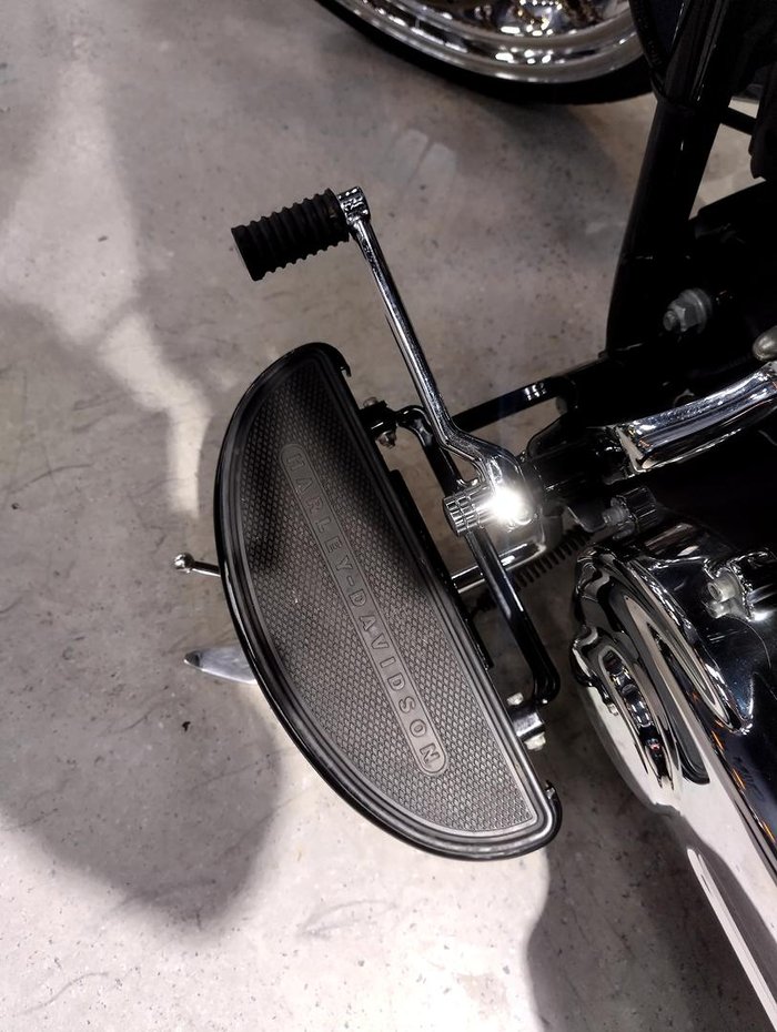 2013 Harley-Davidson Softail Deluxe 1690 (FLSTN) Softail Green