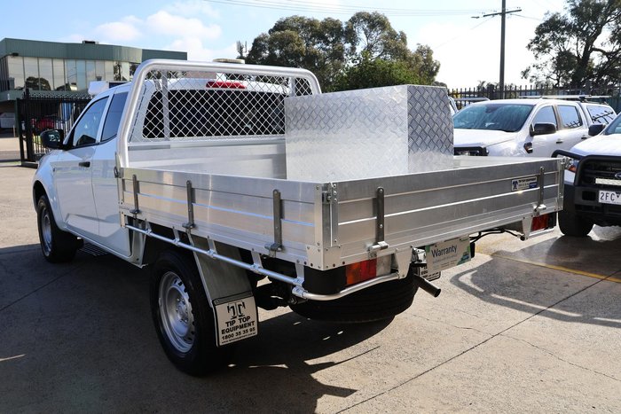 2020 Isuzu D-MAX 6