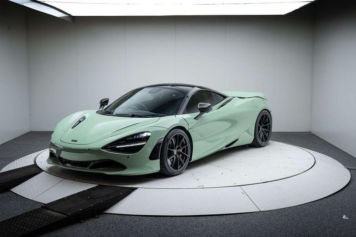 2017 McLaren 720S