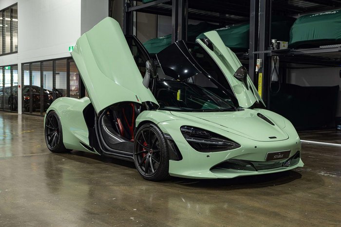 2017 McLaren 720S