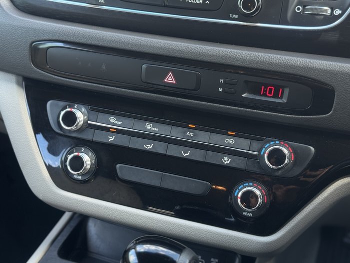 2016 Kia Carnival S
