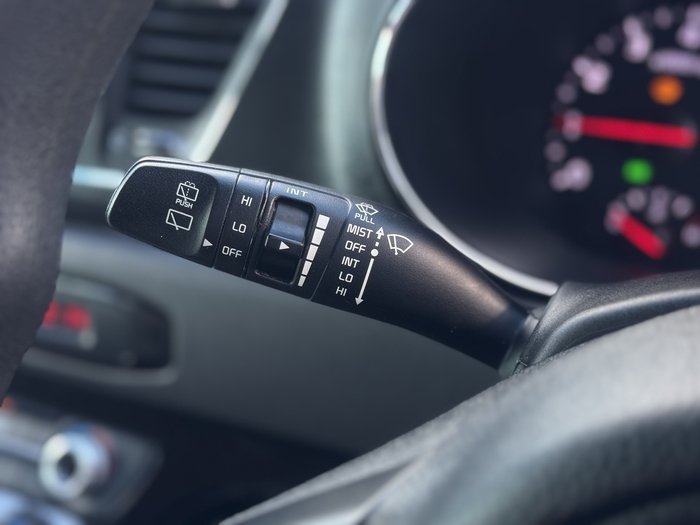 2016 Kia Carnival S