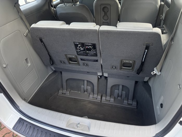 2016 Kia Carnival S