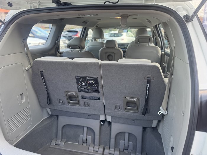 2016 Kia Carnival S