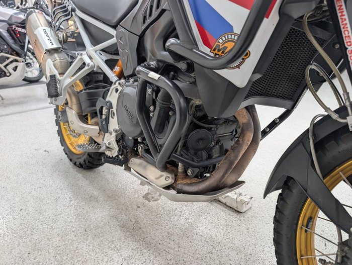2024 BMW Motorrad F 900 GS BLACK/WHIT