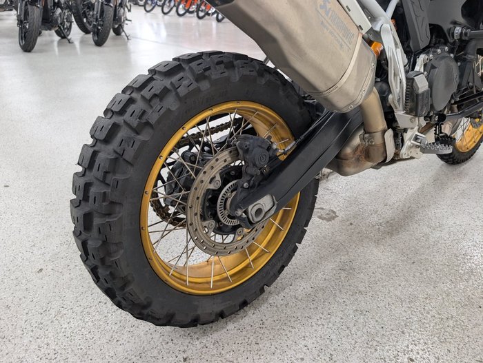 2024 BMW Motorrad F 900 GS BLACK/WHIT