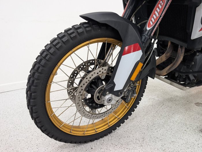 2024 BMW Motorrad F 900 GS BLACK/WHIT