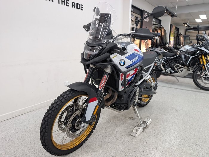 2024 BMW Motorrad F 900 GS BLACK/WHIT