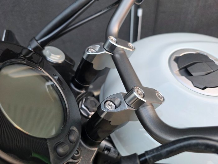 2024 Kawasaki ELIMINATOR WHITE