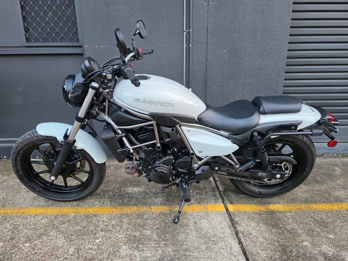 2024 Kawasaki ELIMINATOR WHITE