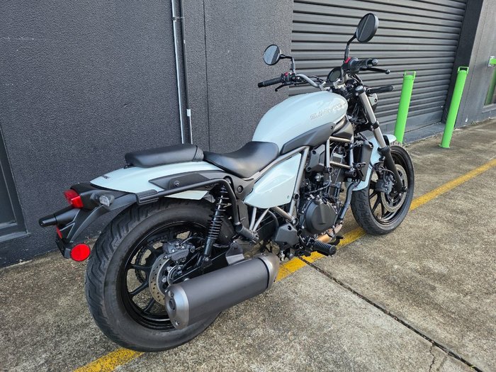 2024 Kawasaki ELIMINATOR WHITE