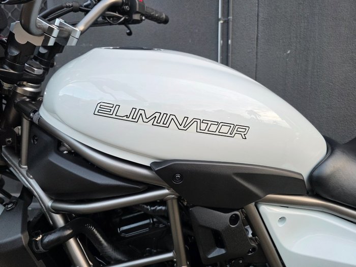 2024 Kawasaki ELIMINATOR WHITE