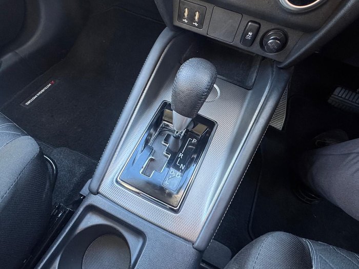 2024 Mitsubishi ASX LS