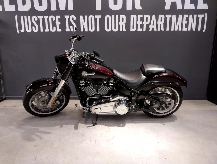 2022 Harley-Davidson Fat Boy 114 (FLFBS) Softail Black