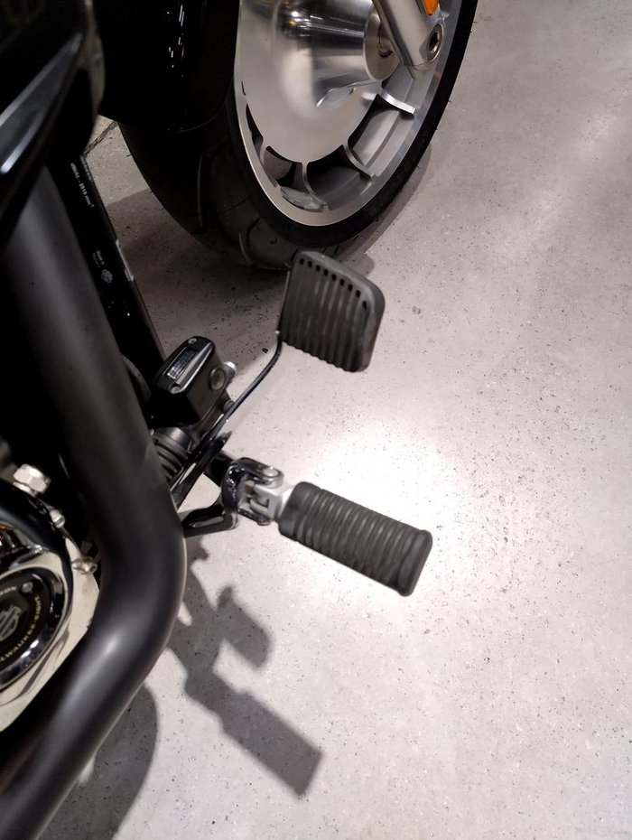 2022 Harley-Davidson Fat Boy 114 (FLFBS) Softail Black
