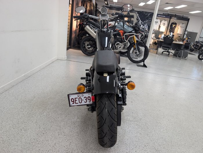 Harley-davidson 2012 HARLEY DAVIDSON 1200CC XL1200 Black