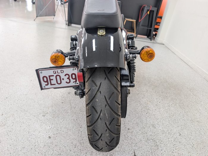 Harley-davidson 2012 HARLEY DAVIDSON 1200CC XL1200 Black