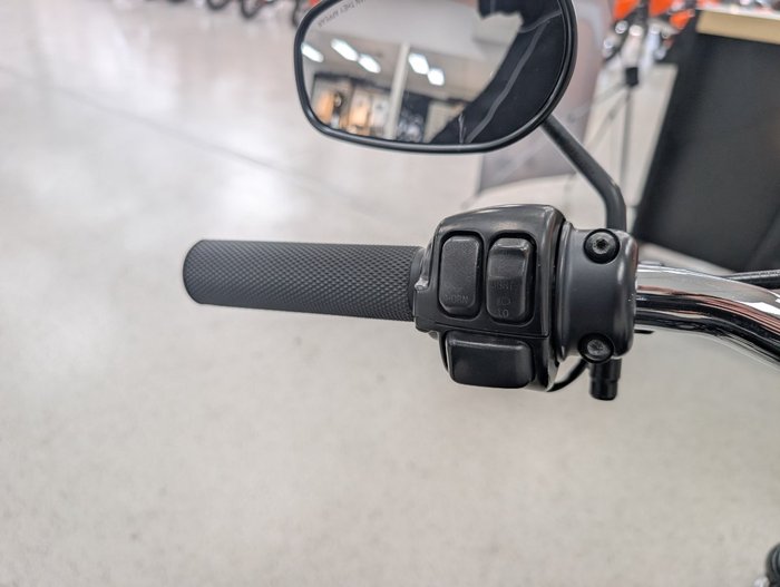 Harley-davidson 2012 HARLEY DAVIDSON 1200CC XL1200 Black