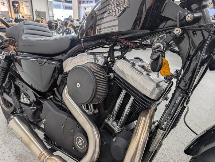 Harley-davidson 2012 HARLEY DAVIDSON 1200CC XL1200 Black