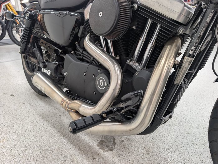 Harley-davidson 2012 HARLEY DAVIDSON 1200CC XL1200 Black