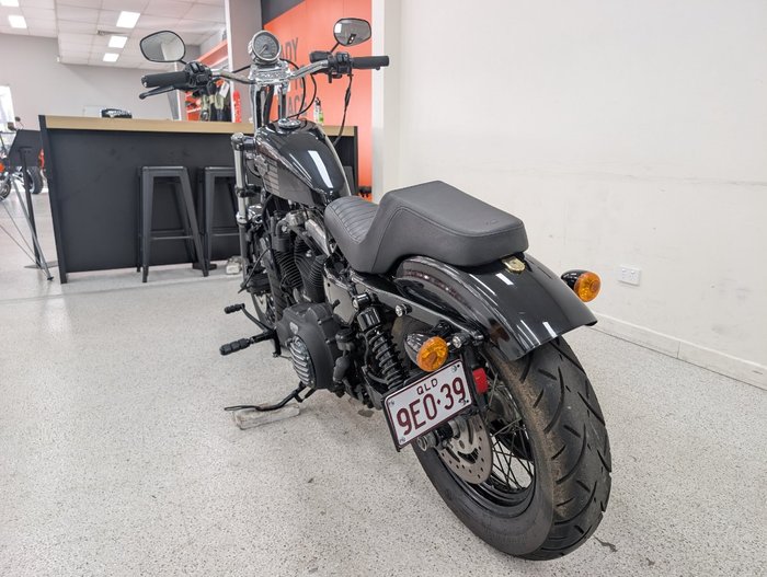 Harley-davidson 2012 HARLEY DAVIDSON 1200CC XL1200 Black