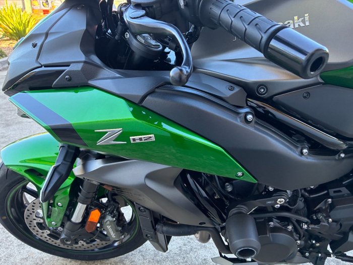 2025 Kawasaki Z H2 (ZR1000K) BLACK