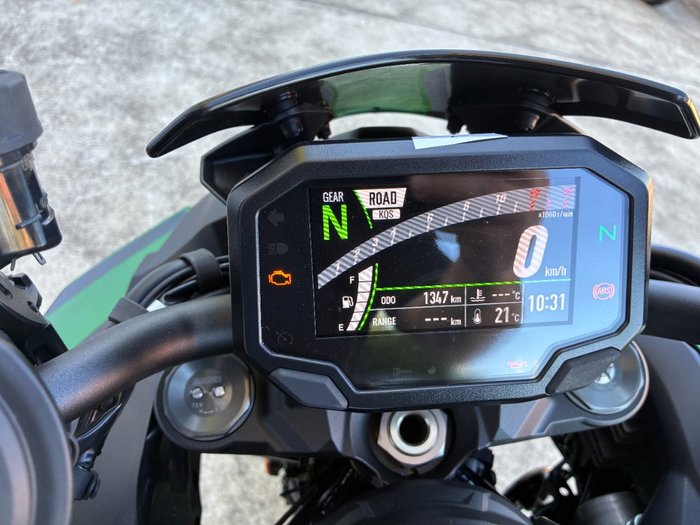 2025 Kawasaki Z H2 (ZR1000K) BLACK