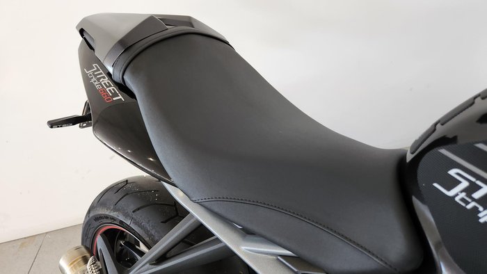 2016 Triumph Street Triple 660 ABS LAMS Street Triple Black