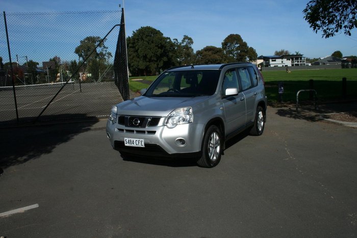 2013 Nissan X-TRAIL ST
