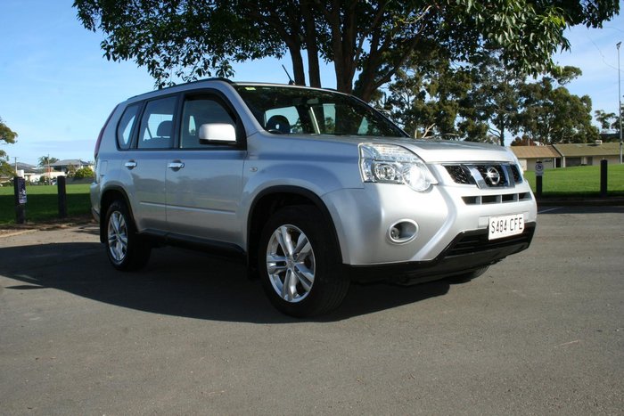 2013 Nissan X-TRAIL ST
